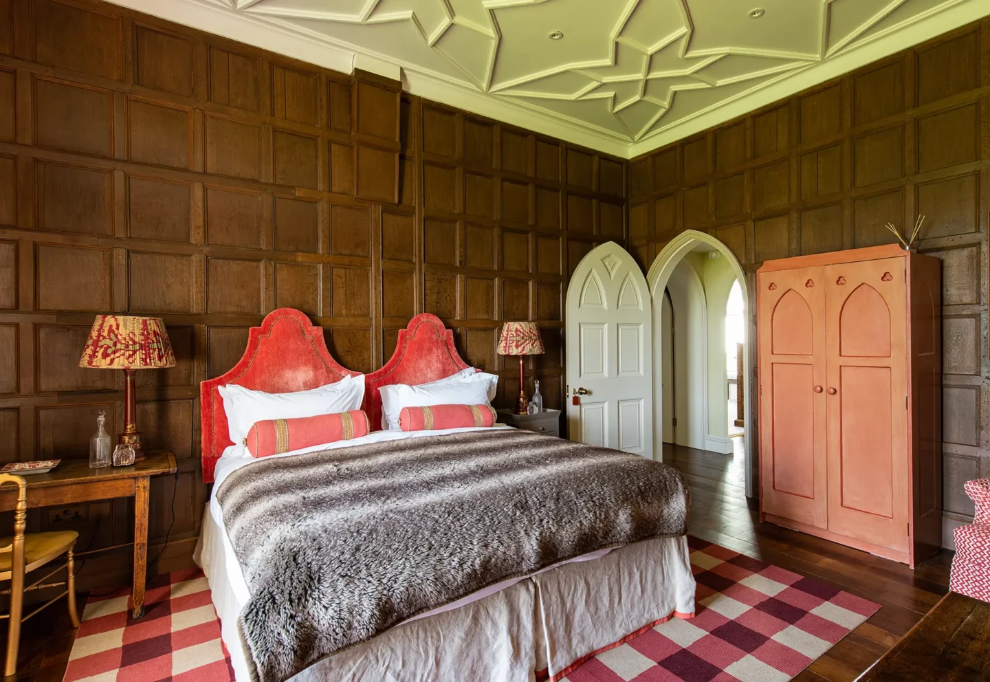 Combermere Abbey north wing bhurtpore bedroom