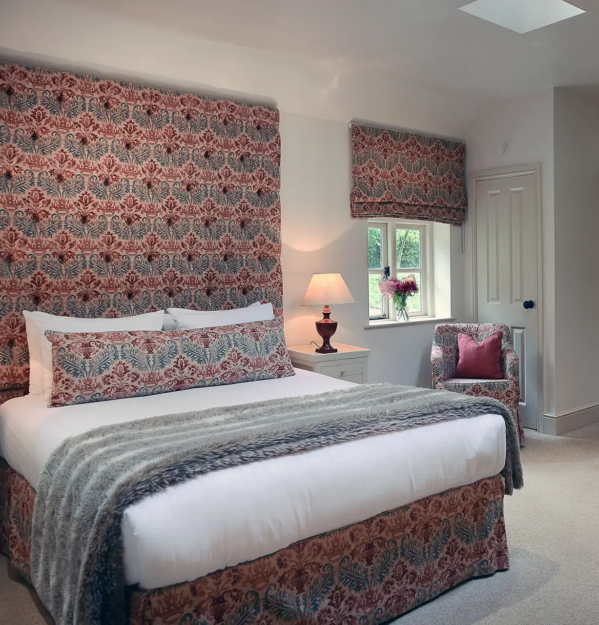 Combermere Abbey stone lodge double bedroom crop