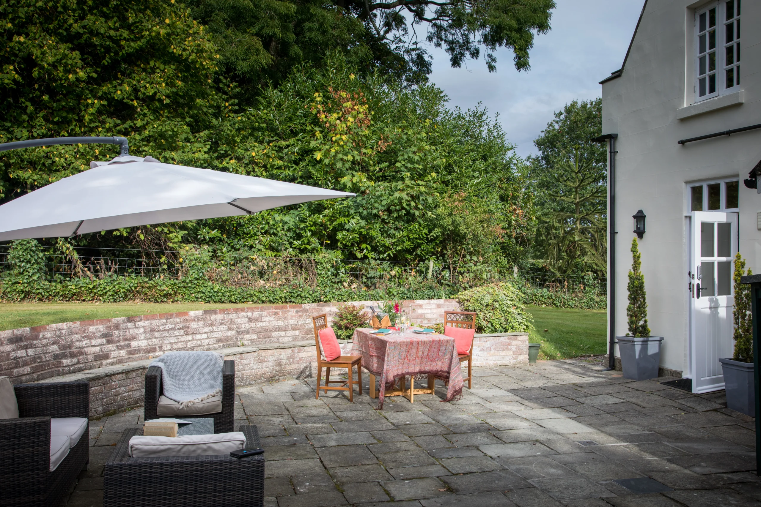 Helen_baly_cottage_image