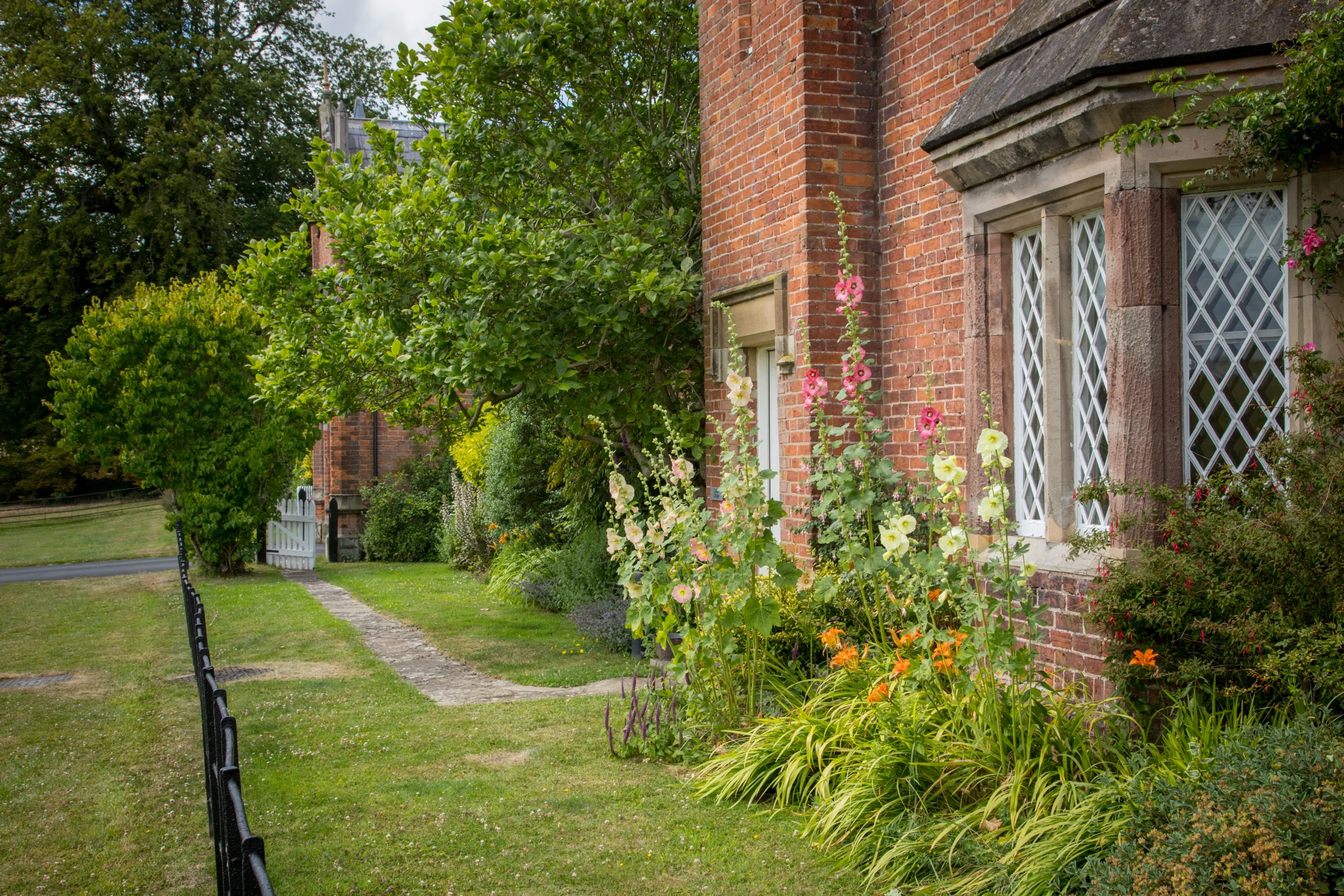 Image of cottage - Combermere Abbey