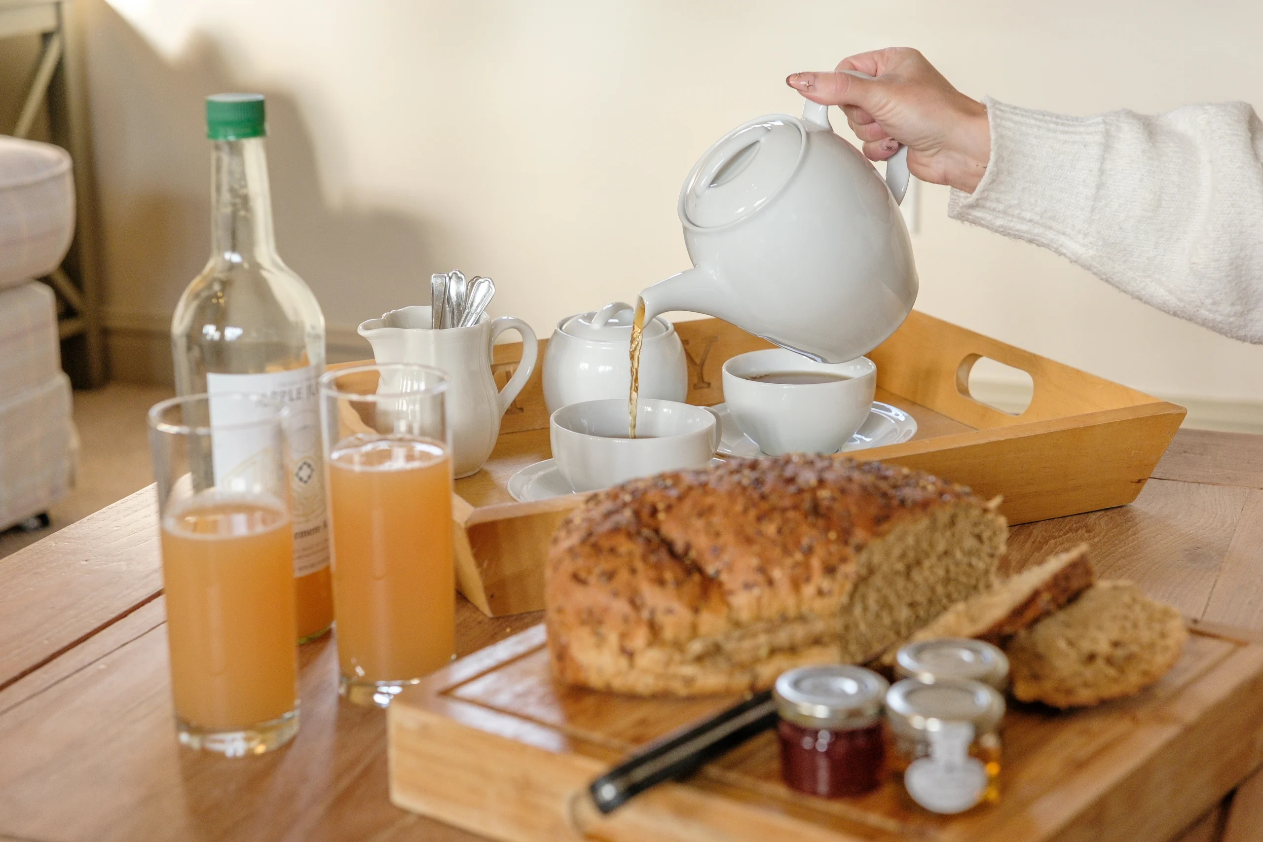 callander_cottage_hamper_adam_holland