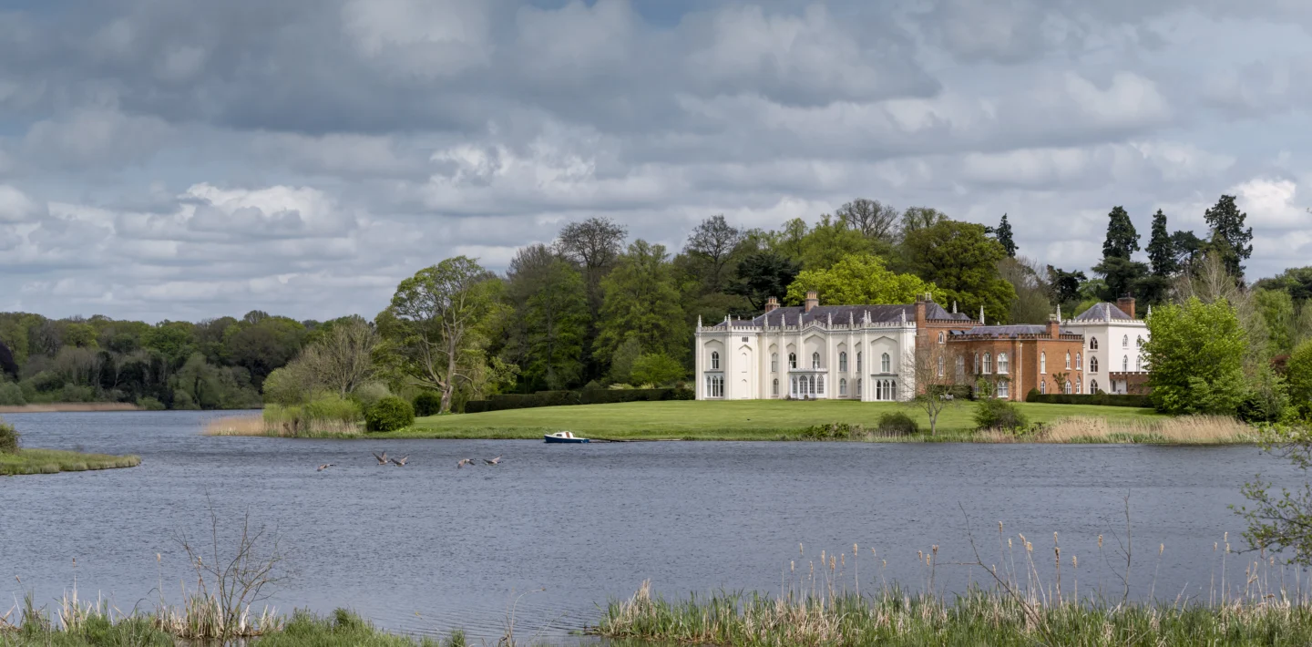 Combermere_Abbey_exterior