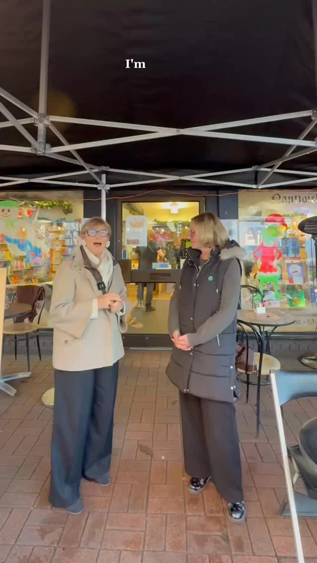 @sarahcallanderbeckett has been continuing on her tour around Nantwich and we’re so excited to introduce Catherine, from the very quirky Nantwich Book Shop📚

This independent bookshop has been housed in this iconic building for 21 years and it was so lovely to learn more about this wonderful business 📖 

If you’re interested in joining a book club or even a supper club, the Nantwich Book Shop is a wonderful place to visit during your stay at Combermere. 

Visit their socials to find out more @nantwichbookshop 

#IndependentBookshop #CombermereAbbey #NantwichBookShop #Cheshire #Nantwich  #Bookclub  #SupperClub #SupportIndependent