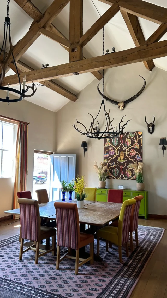 Step inside Beckett Cottage, one of our beautiful Courtyard cottages here at Combermere Abbey.

While sleeping 6 people and perfectly designed for relaxed stays, its real magic lies in the spacious and colourful dining room that easily seats up to 20. It is an ideal central gathering space when booked alongside our other Courtyard cottages.

Think multi-generational families, groups, or corporate getaways where everyone has their own private cottage to retreat to, but come together in Beckett Cottage for long breakfasts, celebratory dinners, activities, and unhurried evenings with friends and family. We can recommend chefs to take the hassle out of the kitchen or wonderful local places to order food.

It’s shared time, without shared compromise. Connection when you want it, privacy when you need it. Available all year round. Christmas and New Year dates are now available to book.

To view our Courtyard Cottages visit the link in bio/below: https://combermereabbey.co.uk/holiday-cottages/