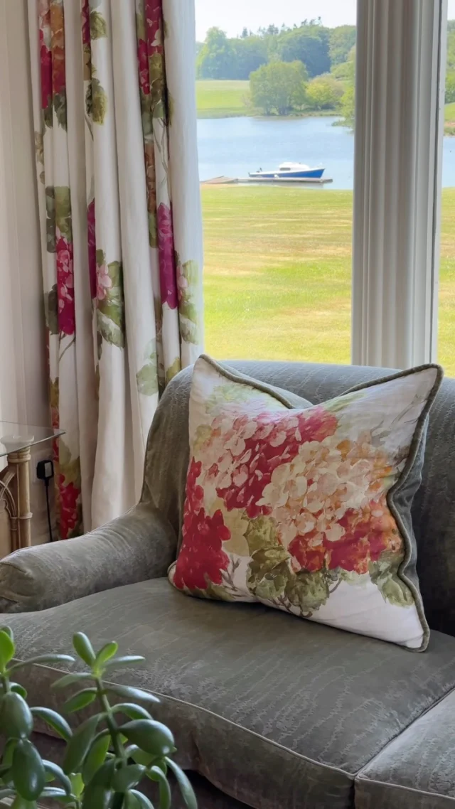 This summer, swap passport control for waterside views, airport queues for birdsong, and crowded terminals for the calm of the English countryside.

Wake up in The North Wing to uninterrupted views across the mere, enjoy a freshly prepared breakfast, and spend your days exploring the estate and surrounding Cheshire and Shropshire towns and attractions. End the day with a glass in hand as the sun sets over the water.

It’s the kind of summer escape that reminds you just how special Britain can be.

And to make your stay even sweeter, we’re treating North Wing guests to a little taste of Combermere. Book and stay before 31st August, quote SUMMERTREAT, and enjoy a complimentary Combermere Abbey Gin & Tonic on arrival. The perfect way to begin your countryside escape.

Because sometimes, the best holidays are the ones that are closer to home.

Book your stay via the link in bio/below:
https://combermereabbey.co.uk/accommodation-offers/?