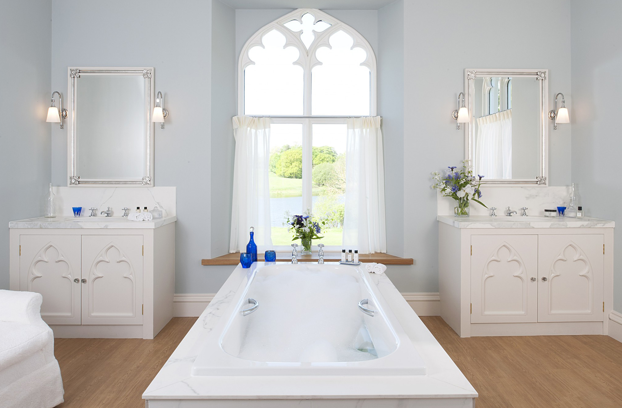 Salamanca bathroom luxurious accommodation at Combermere Abbey